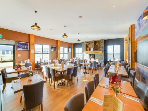 Hotel Oyo Standing Stones Lodge