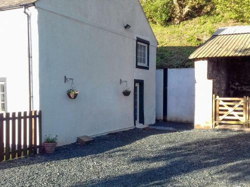 2 Low Braystones Farm Cottage