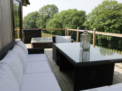 Holly Lodge, Bridgnorth