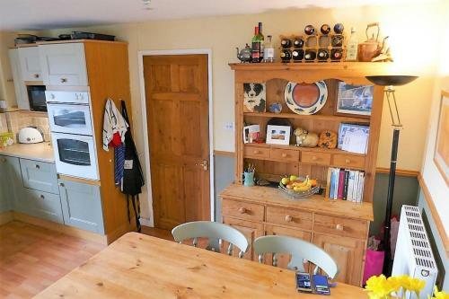 Bovey Tracey Home With Super Views