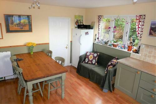 Bovey Tracey Home With Super Views