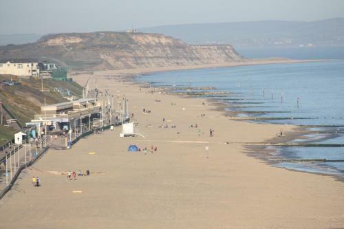 Bed & Breakfast Beach Lodge