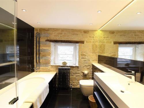 The Malt House, Burford