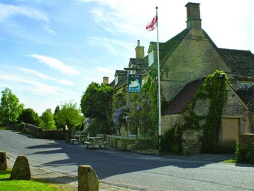 Hillside Cottage, Swinbrook, Burford