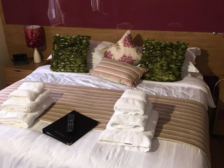 Ashbrook House B&B
