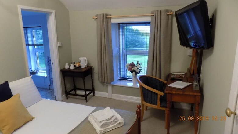 Ernespie House Hotel