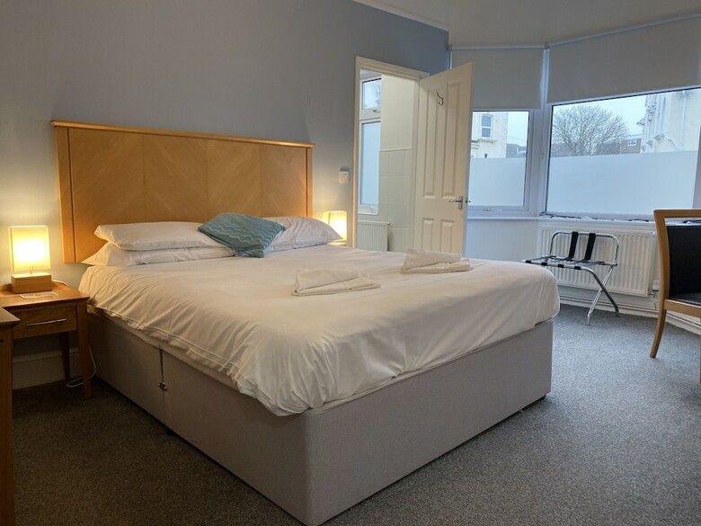 Hotel Sea Breeze