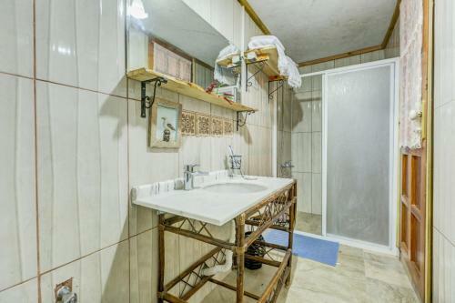 Mavi Keci Hotel