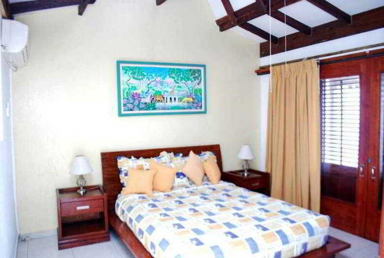 Hotel Moulin Sur Mer