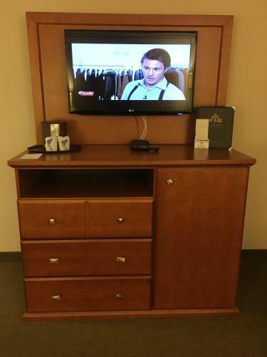 Hotel St. Albert Inn & Suites