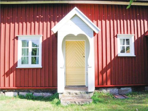 Holiday Home T�mta Udden Fristad