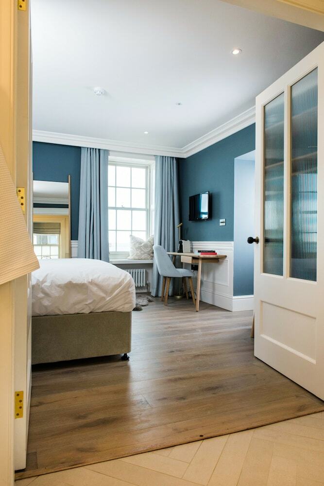 Bed & Breakfast One Shore Street