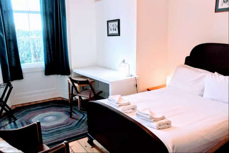 Traditional Apartment Over The Meadows Sleeps 10