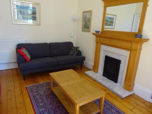 3 Bedroom Stockbridge Apartment Sleeps 5