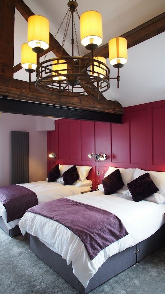 Hotel The Little George