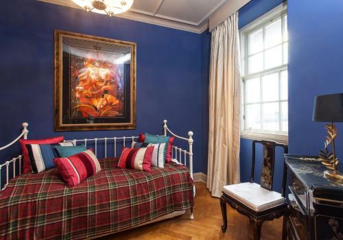 Apartamento The Ramsay Castle View Residence