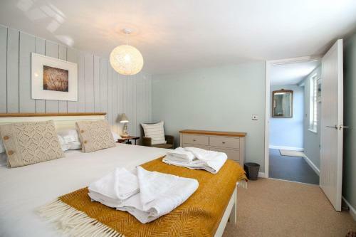 Sunshine Cottage