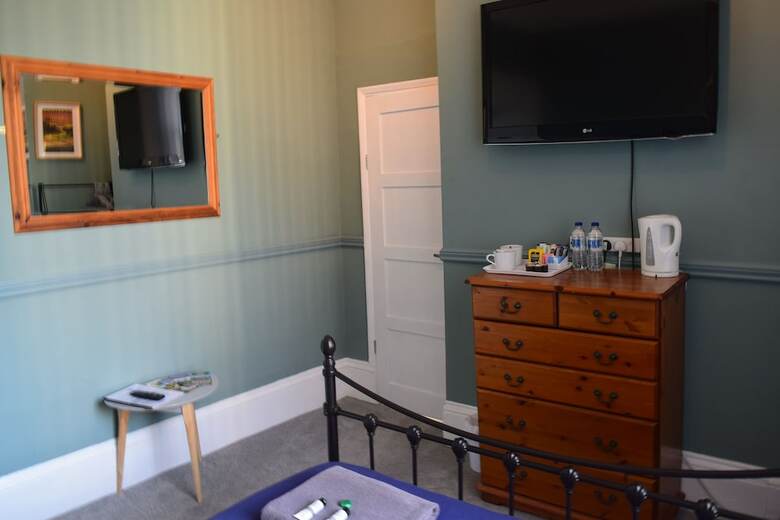Bed & Breakfast Westward Ho Hotel
