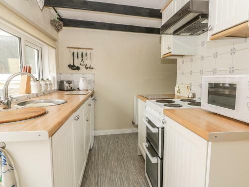 Lena Cottage, Driffield