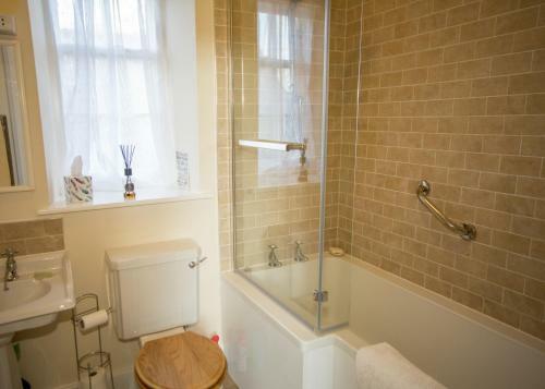 Bed & Breakfast Errington House