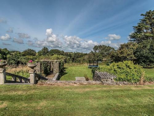 Alston Hall, Plymouth