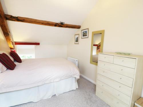 Beddycor Bach, Holyhead