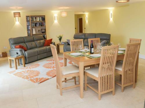 Little Broomcroft, Shrewsbury