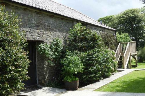 Trevadlock Manor Barns