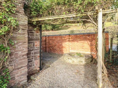 Poston Holiday Cottage