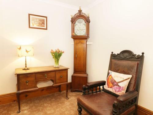 Old Hall Farm, Hull
