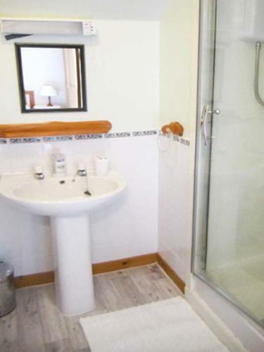 The Apartment, Achnasheen