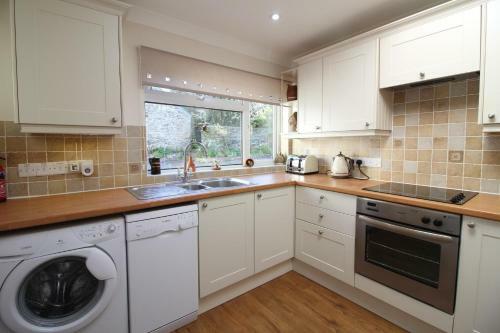 Robin Cottage