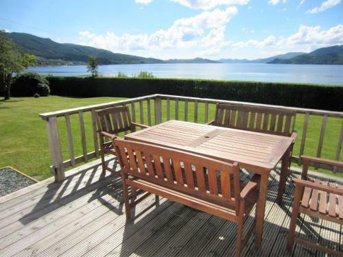 Kenmore Villa