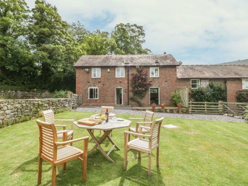 Bryn Howell Stables