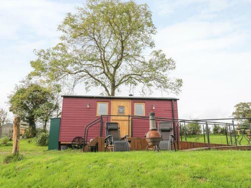 The Shire Hut