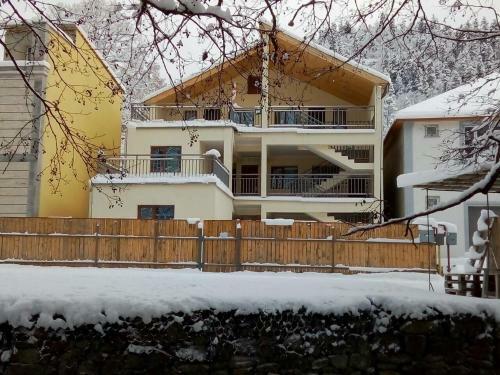 Hostal Hotel In Abastumani ?paliashvili16b?