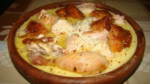 Hostal Host Family