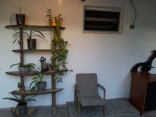 Hostal Edelweis Guest House