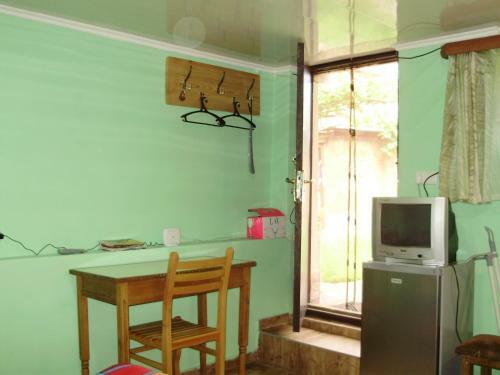 Hostal Apartment On Erekle 25a