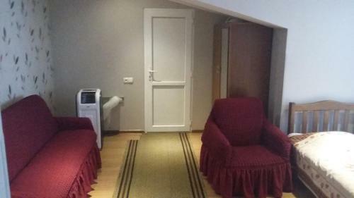 Hostal Guesthouse Malkhaz