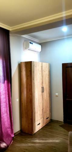 Hostal Borjomi Inn