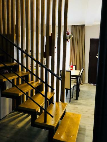 Hostal Borjomi Inn