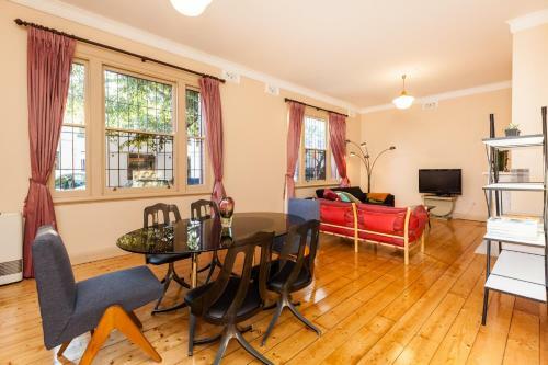 Apartamentos Madeline - Beyond A Room