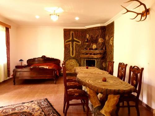 Hostal Weekend House