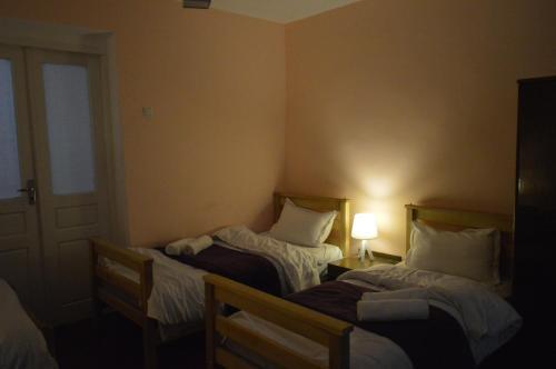 Hostal Garbani Gardens