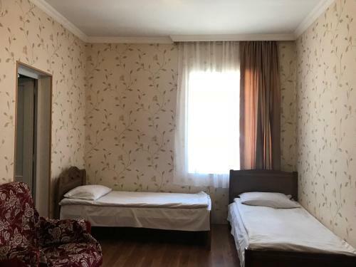 Hostal Traveler Kazbegi Guesthouse