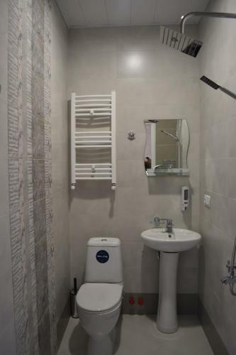 Hostal Traveler Kazbegi Guesthouse