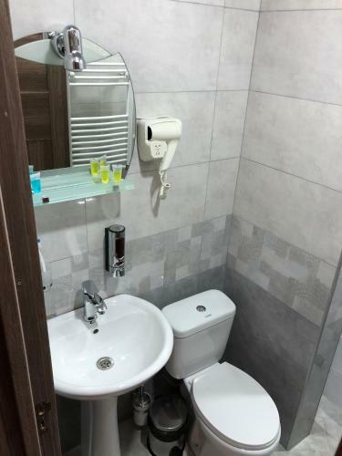 Hotel Toliketi