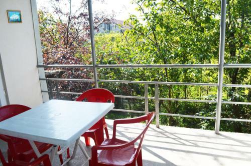 Apartamento Guest House At Nino's