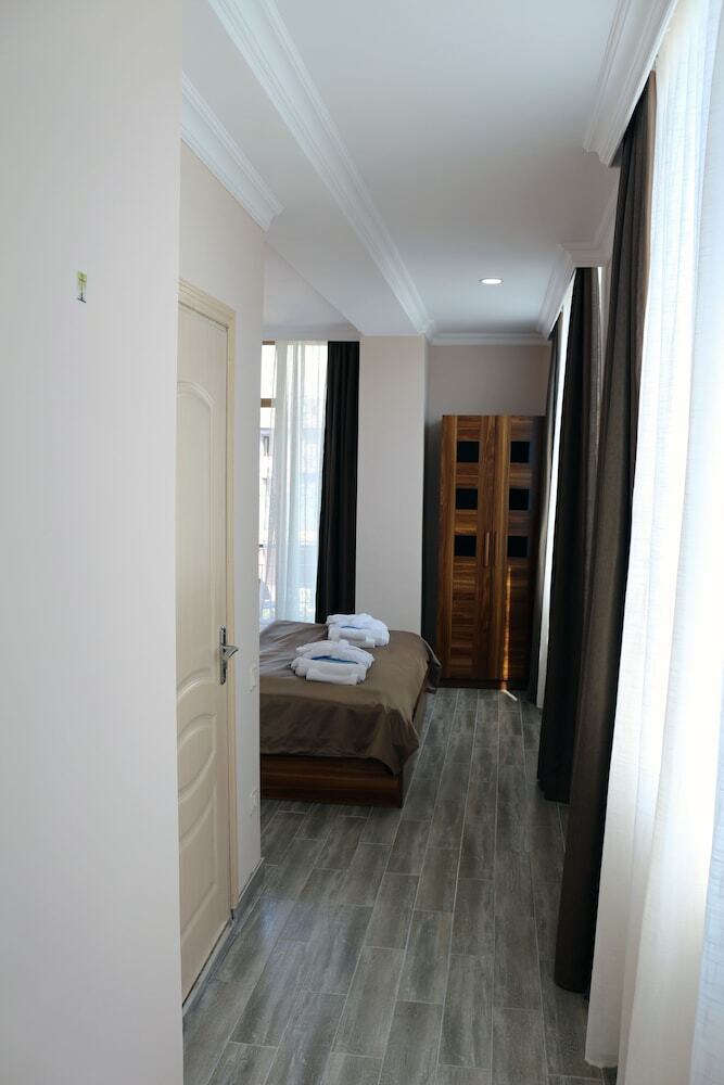 Hotel Lazi